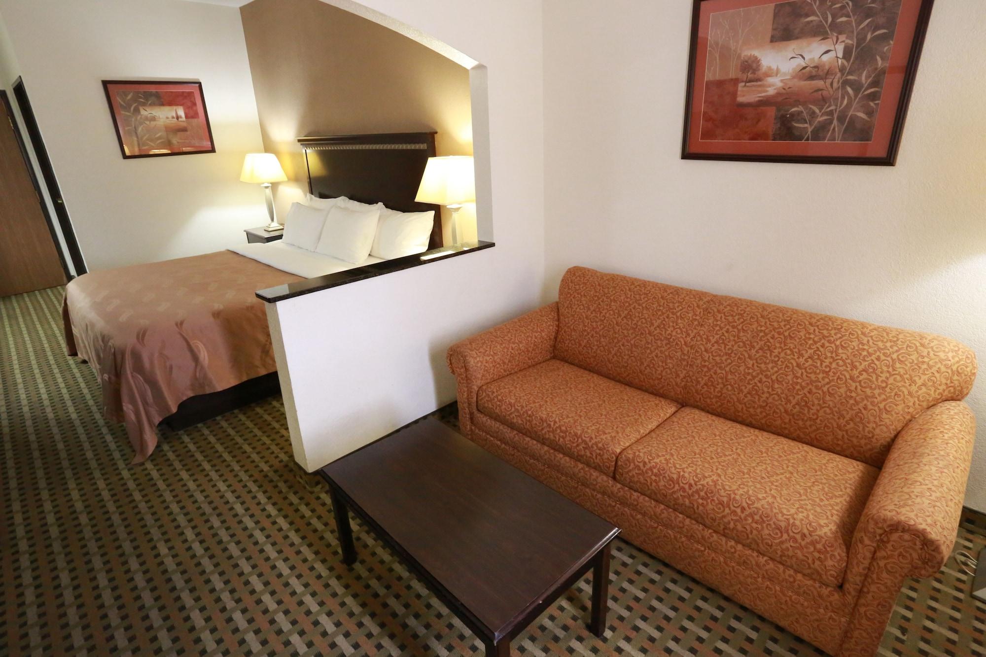 Quality Suites Burleson - Ft Worth Екстер'єр фото