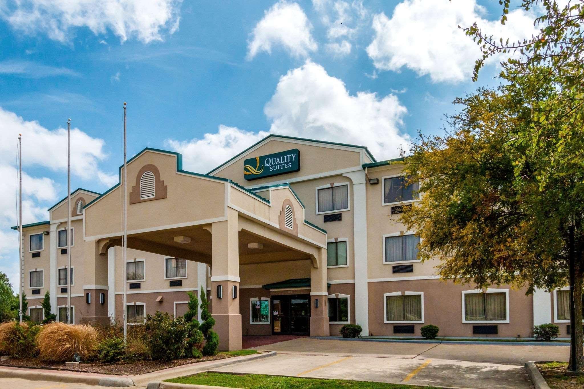 Quality Suites Burleson - Ft Worth Екстер'єр фото