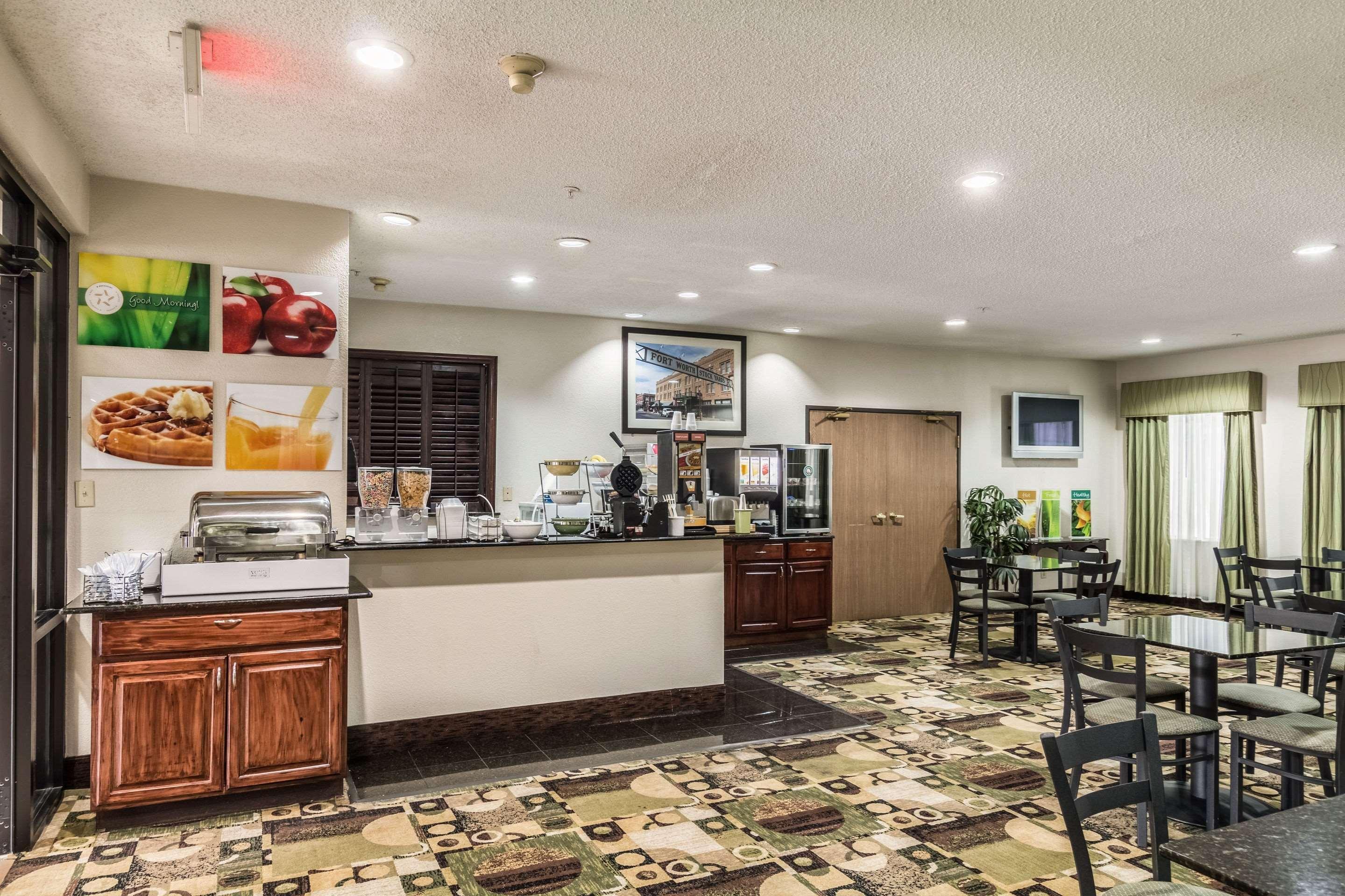 Quality Suites Burleson - Ft Worth Екстер'єр фото
