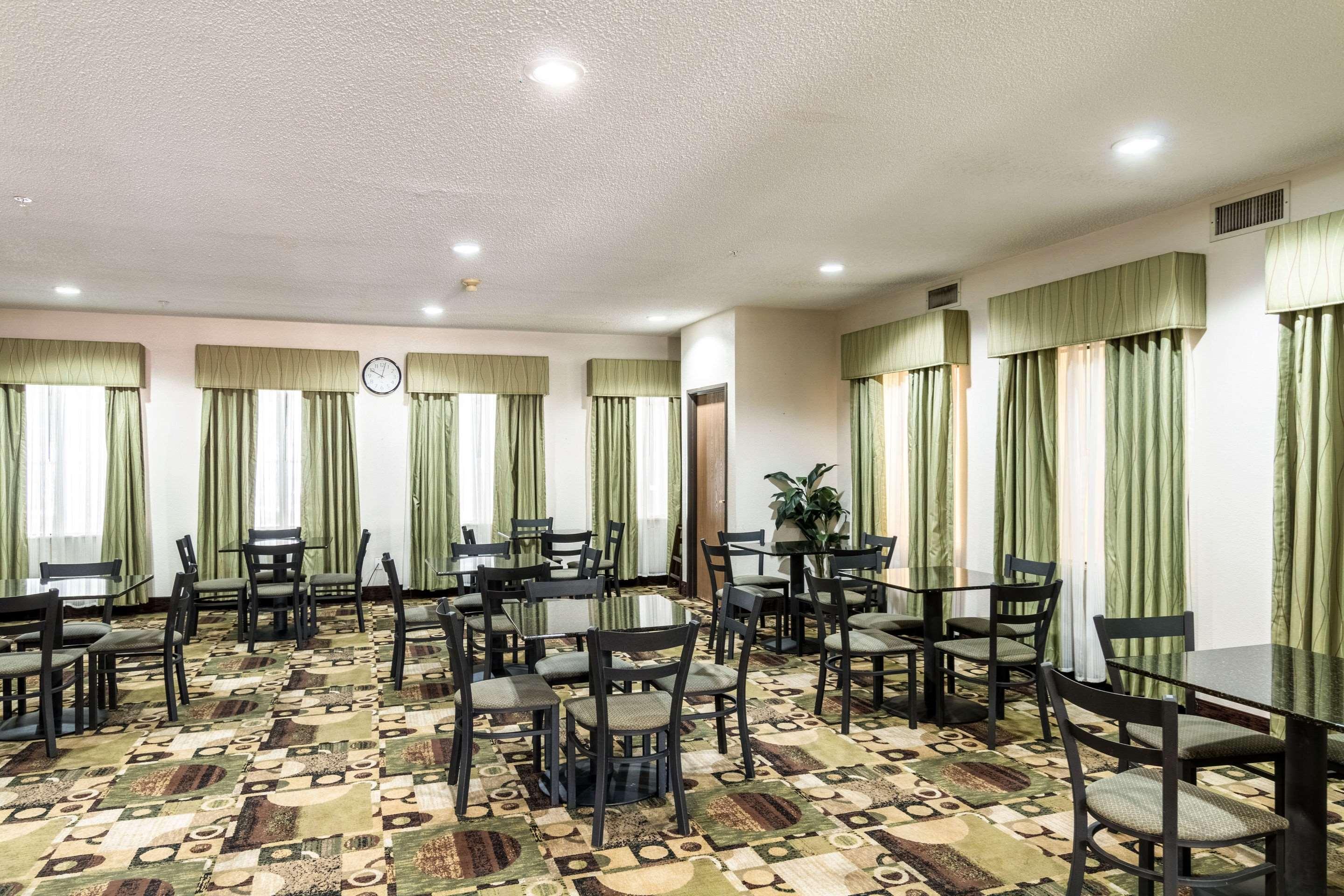 Quality Suites Burleson - Ft Worth Екстер'єр фото